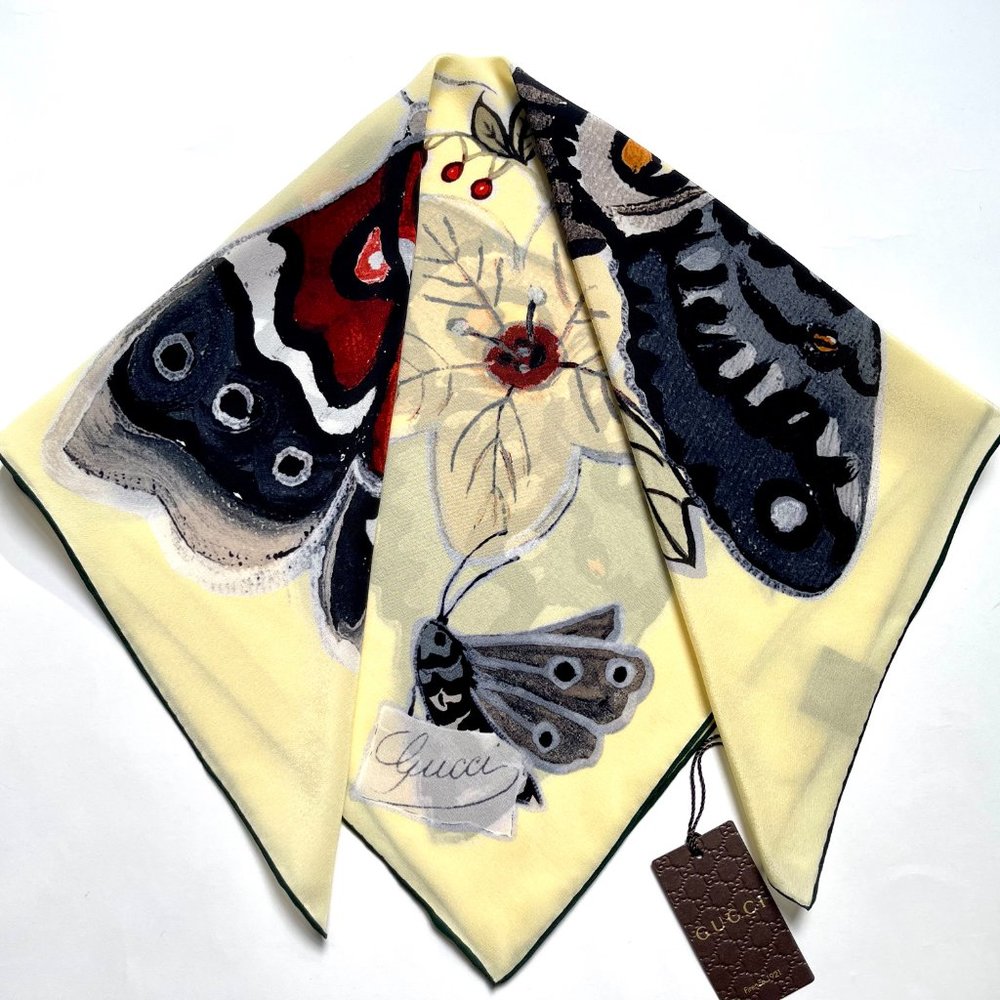 Gucci Unisex Scarf Logo Kris Knight Butterfly Flora Yellow Silk Wrap - Picture 3 of 12
